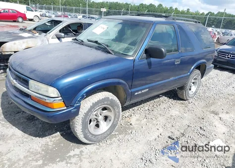 2002 Chevrolet Blazer z USA, uszkodzony, nr VIN 1GNCS18W42K158992